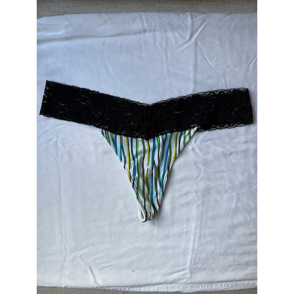 NWOT Vintage Candie’s Striped Lace Waist Thong Panty - Size L